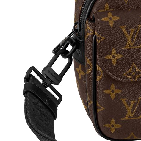 S Lock Messenger Monogram Macassar Canvas .